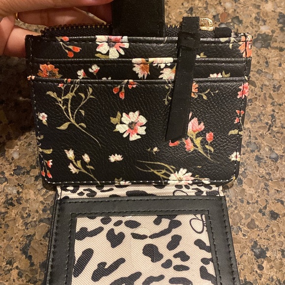 Jessica Simpson wallet! - Picture 4 of 7